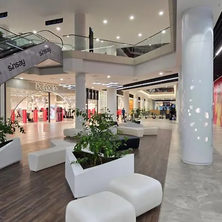 Апартаменты D & B Luxury 26th Floor Скопье