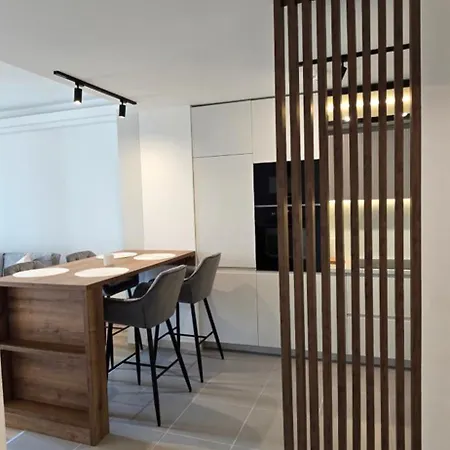 D & B Luxury 26th Floor 斯科普里