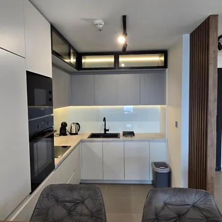 D & B Luxury 26th Floor Апартаменты Скопье
