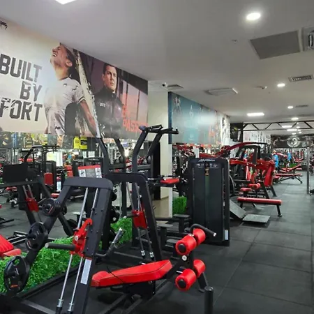 D & B Luxury 26th Floor