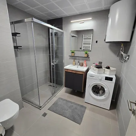 公寓 D & B Luxury 26th Floor 斯科普里