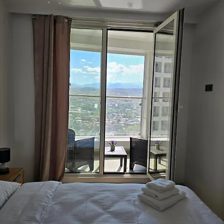 D & B Luxury 26th Floor Daire Üsküp