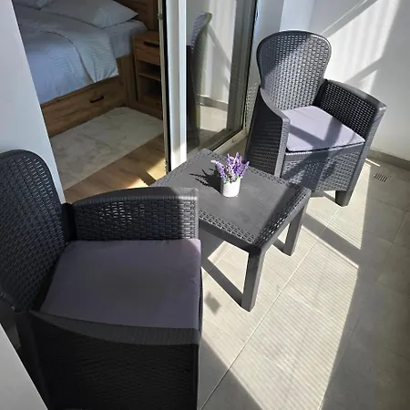 D & B Luxury 26th Floor Apartment
