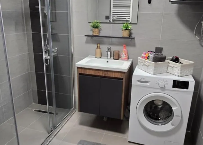 D & B Luxury 26th Floor Daire Üsküp