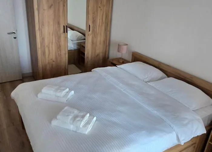 D & B Luxury 26th Floor סקופיה