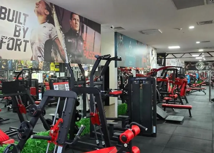 D & B Luxury 26th Floor