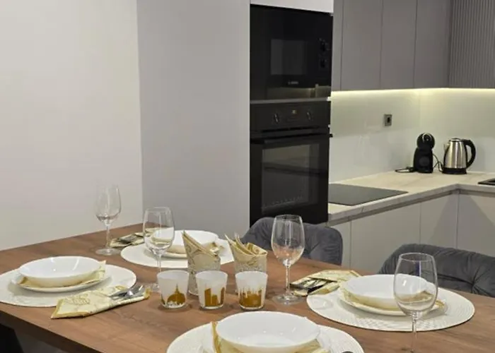 D & B Luxury 26th Floor Üsküp