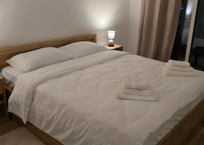 D & B Luxury 26th Floor * Скоп'є